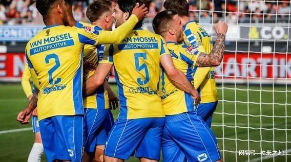 在此前多个 在此前多个