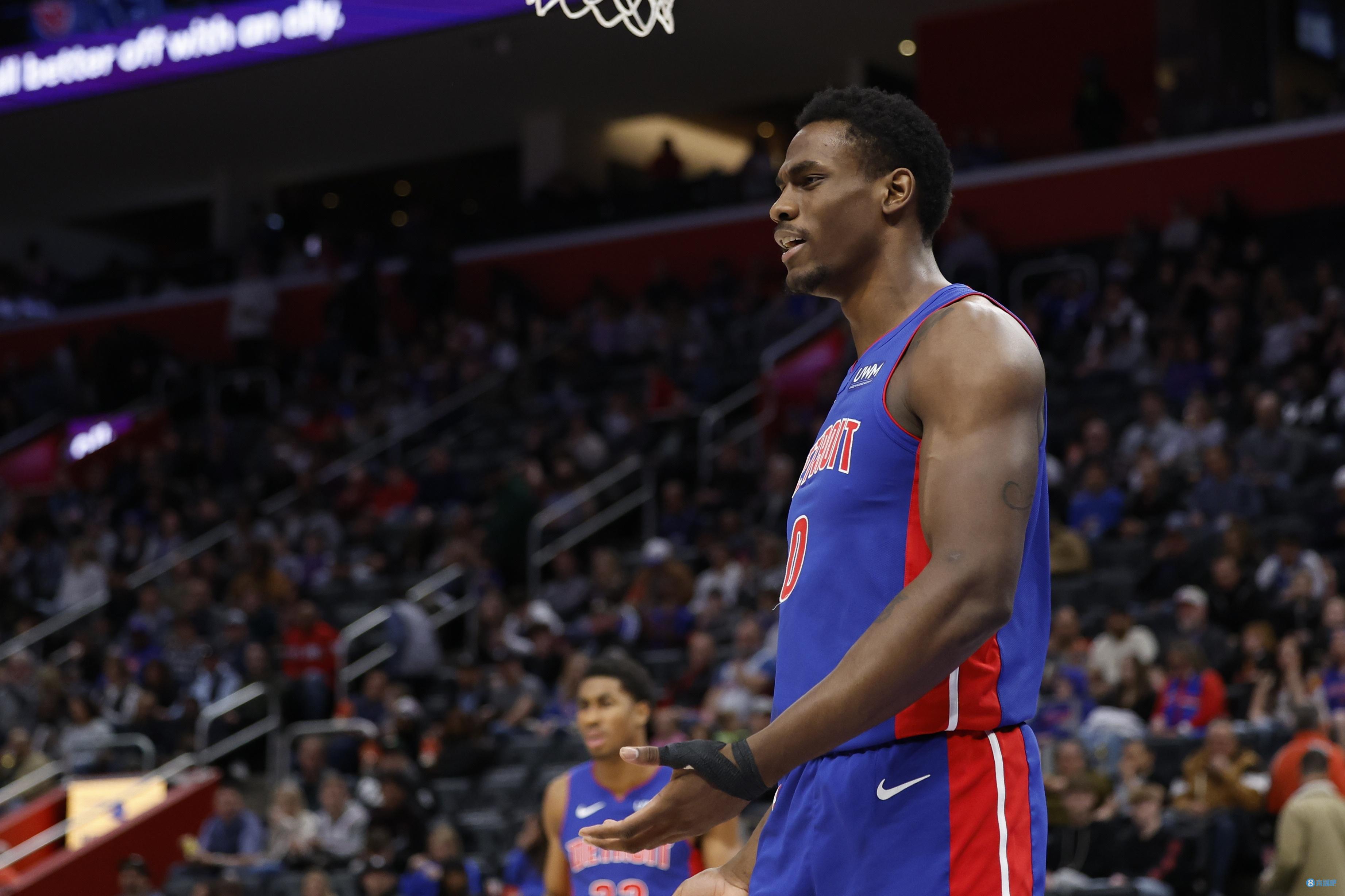 世界男排联赛｜中国队0：3负于加拿大队