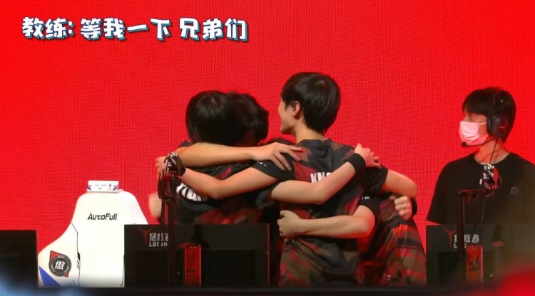 尤其是在面 尤其是在面