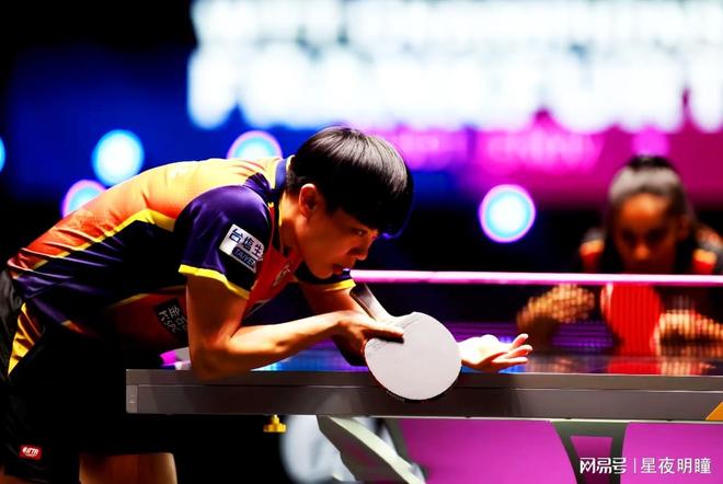 山湖相映 山湖相映