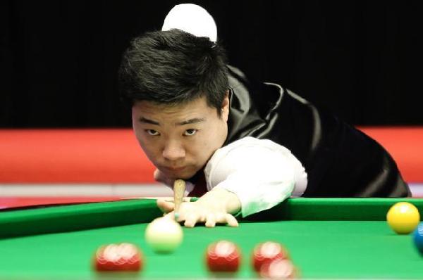 意媒：性格强势难相处+多名球员想离队 米兰德比结果将决定孔塞桑帅位